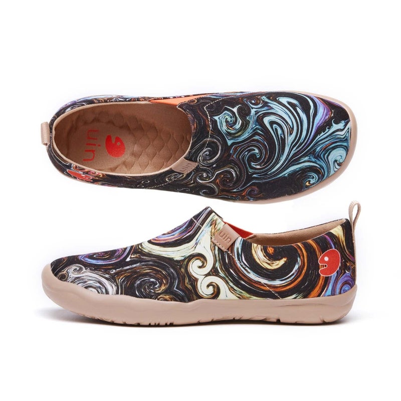 UIN Women's Starry Night Painted Canvas Slip-On Shoes Fashion Ladies Travel Shoes Black (7) - Image 3